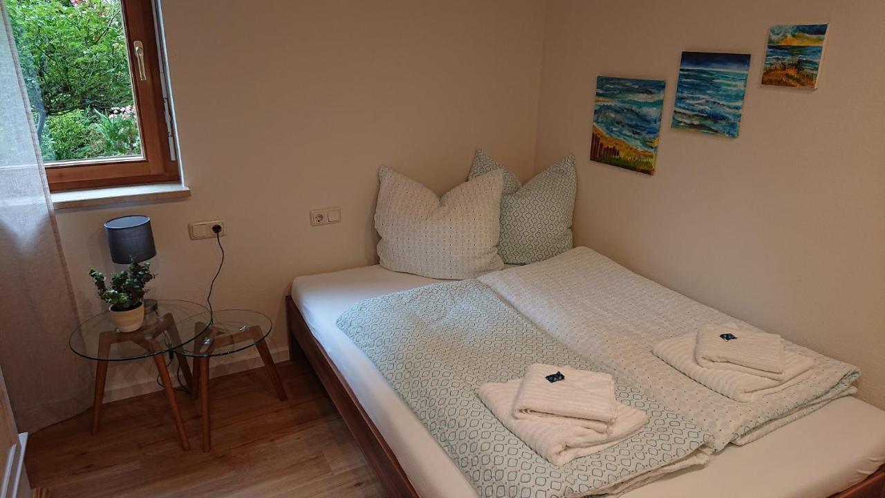 Gemuetliche Ferienwohnung Am Ortsrand Kreuzwertheim ภายนอก รูปภาพ